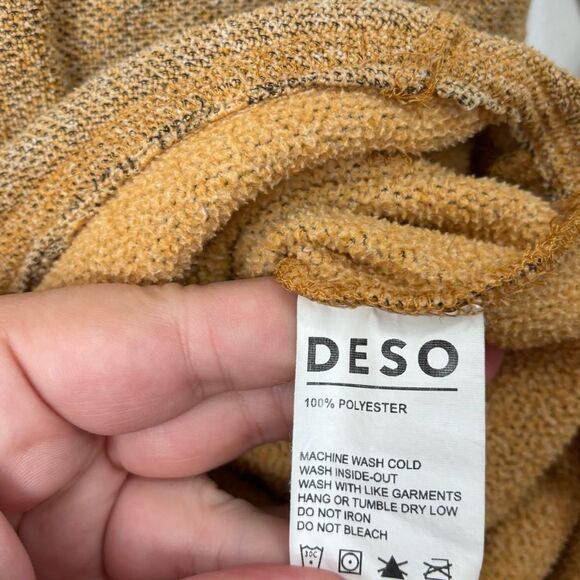 Cozy Tan Women's DESO Cowl Neck Sweater in Medium - Picture 5 of 6